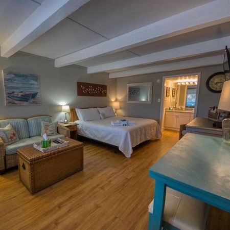 ווילמינגטון Waterway View Studio 2 W/ Pool, 1 Mile To Wrightsville Beach מראה חיצוני תמונה