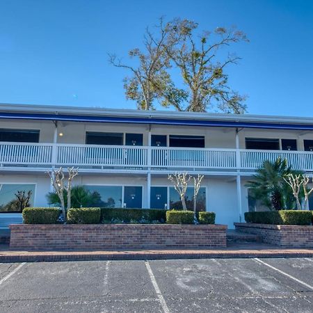 ווילמינגטון Waterway View Studio 2 W/ Pool, 1 Mile To Wrightsville Beach מראה חיצוני תמונה