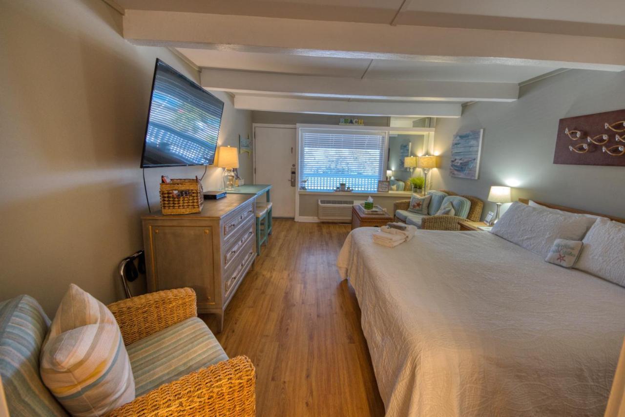 ווילמינגטון Waterway View Studio 2 W/ Pool, 1 Mile To Wrightsville Beach מראה חיצוני תמונה