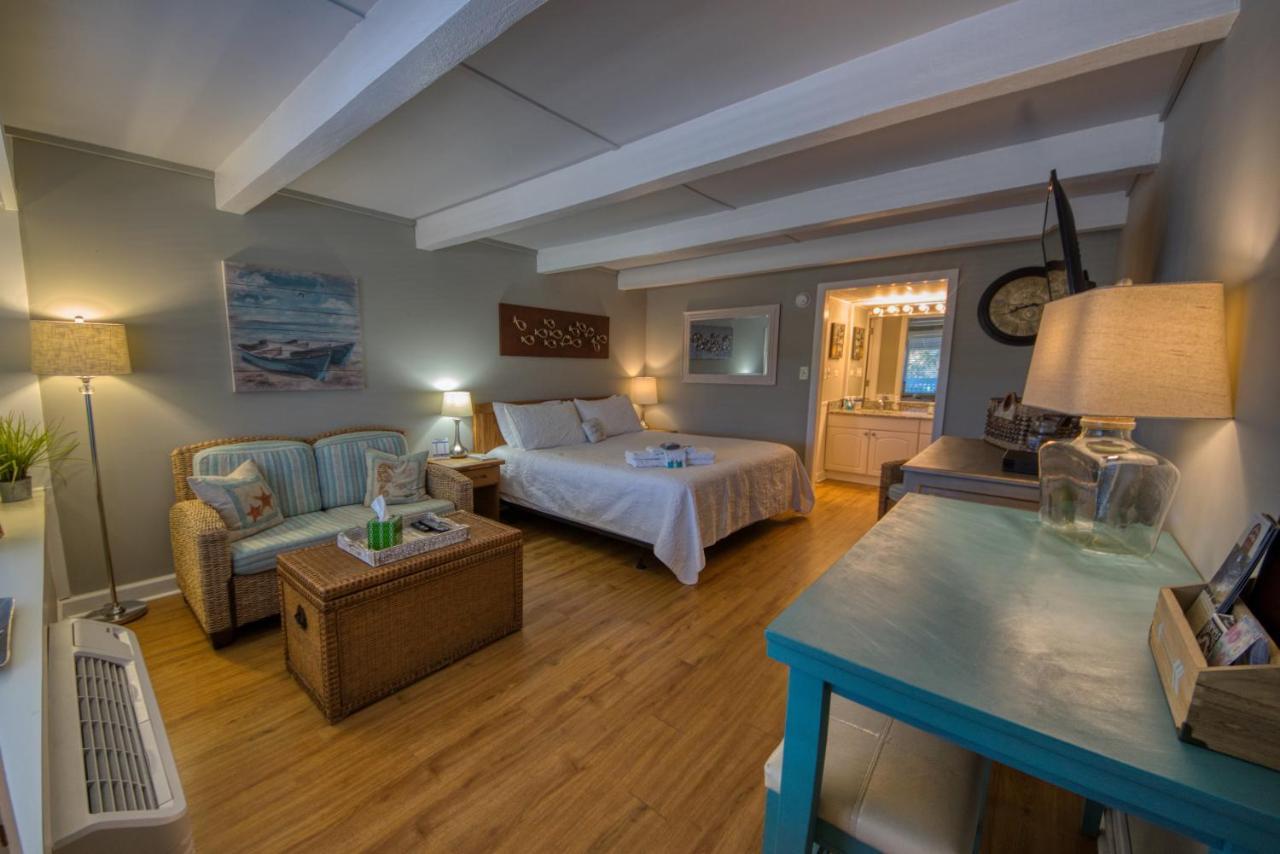 ווילמינגטון Waterway View Studio 2 W/ Pool, 1 Mile To Wrightsville Beach מראה חיצוני תמונה